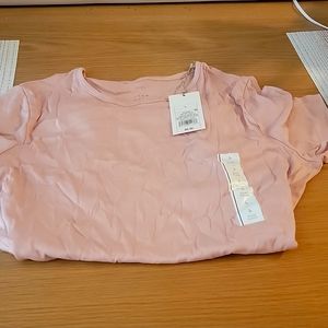 Short sleeve light pink fitted t shirt